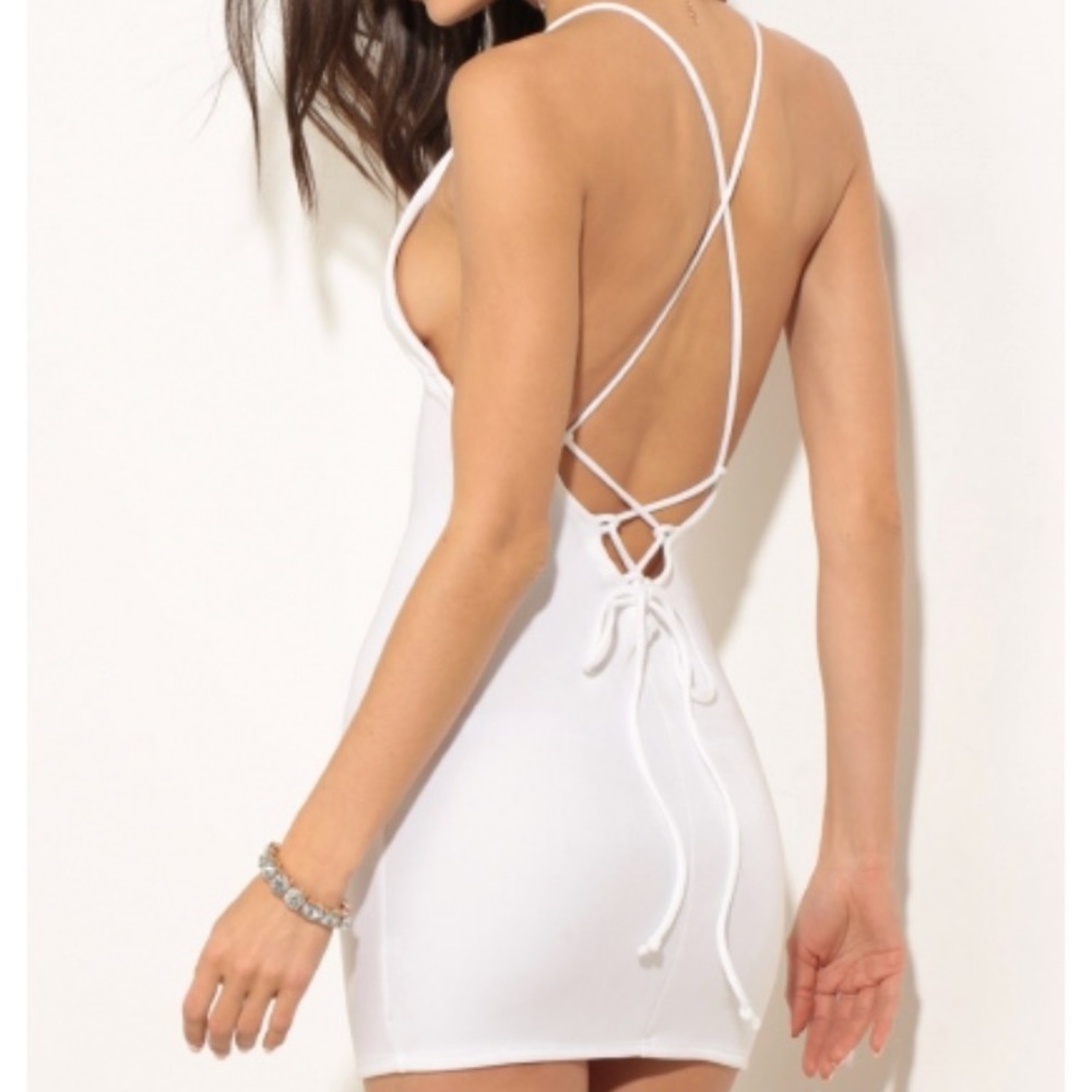 white bodycon dress ✨